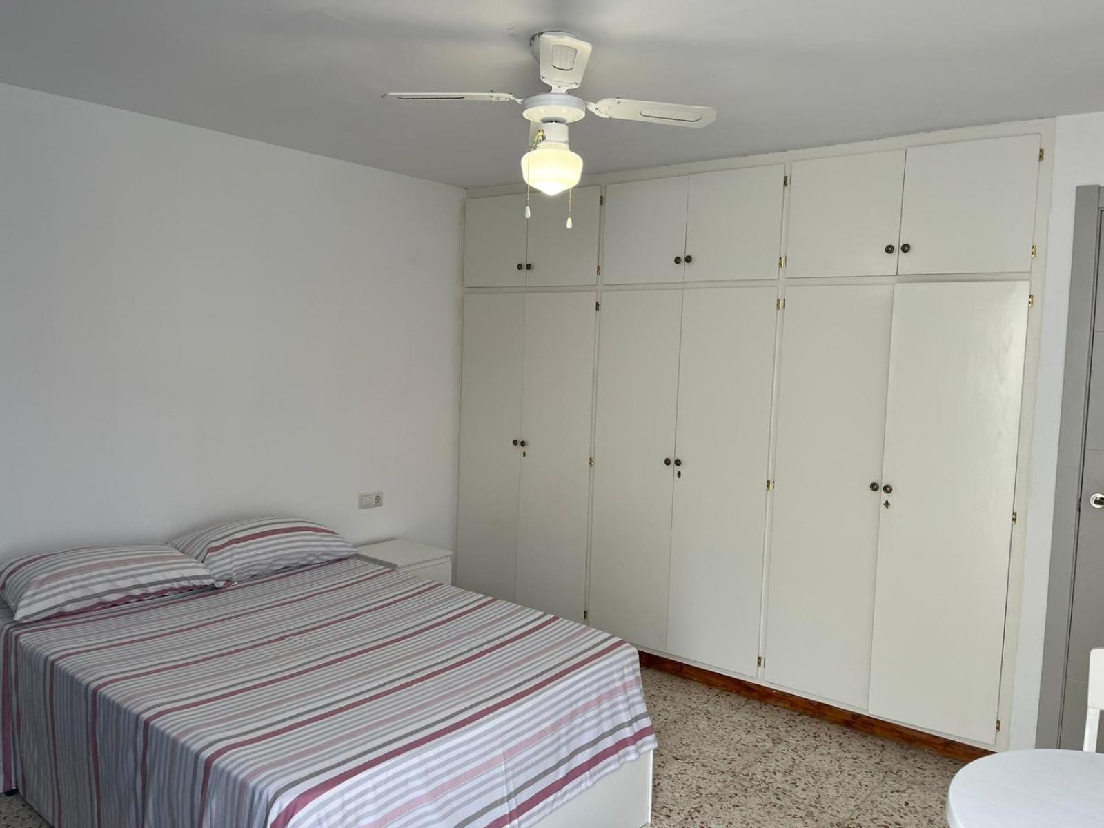 Апартаменты Apartament Альмерия Экстерьер фото